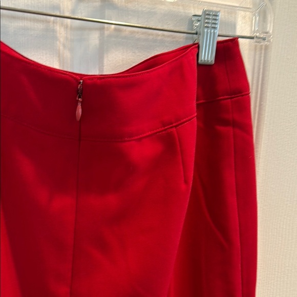 Tahari Red Pencil Skirt with Sleek Design - Picture 7 of 11